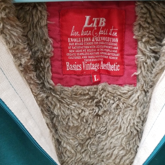 Jacket - Picture 3 of 3